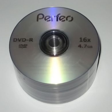 Диски Perfeo DVD-R 4,7 GB 16x, Bulk/50, сріблястий (CMC Magnetics)