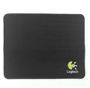 Килимок для миші 210x250mm. Logitech чорний з боковою прошивкою (10931)